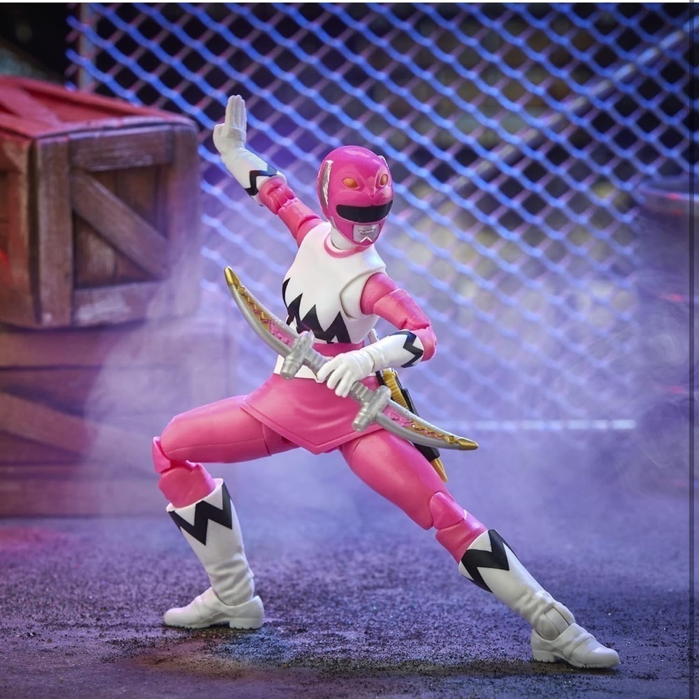 Power Rangers Lightning Collection Lost Galaxy Pink Ranger 6” w/ Accessories NIB - Picture 7 of 7